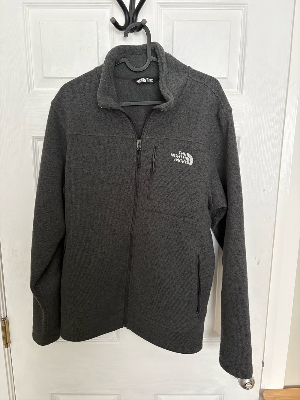 The North Face Men's Dark Gray Full-Zip Fleece (Medium)